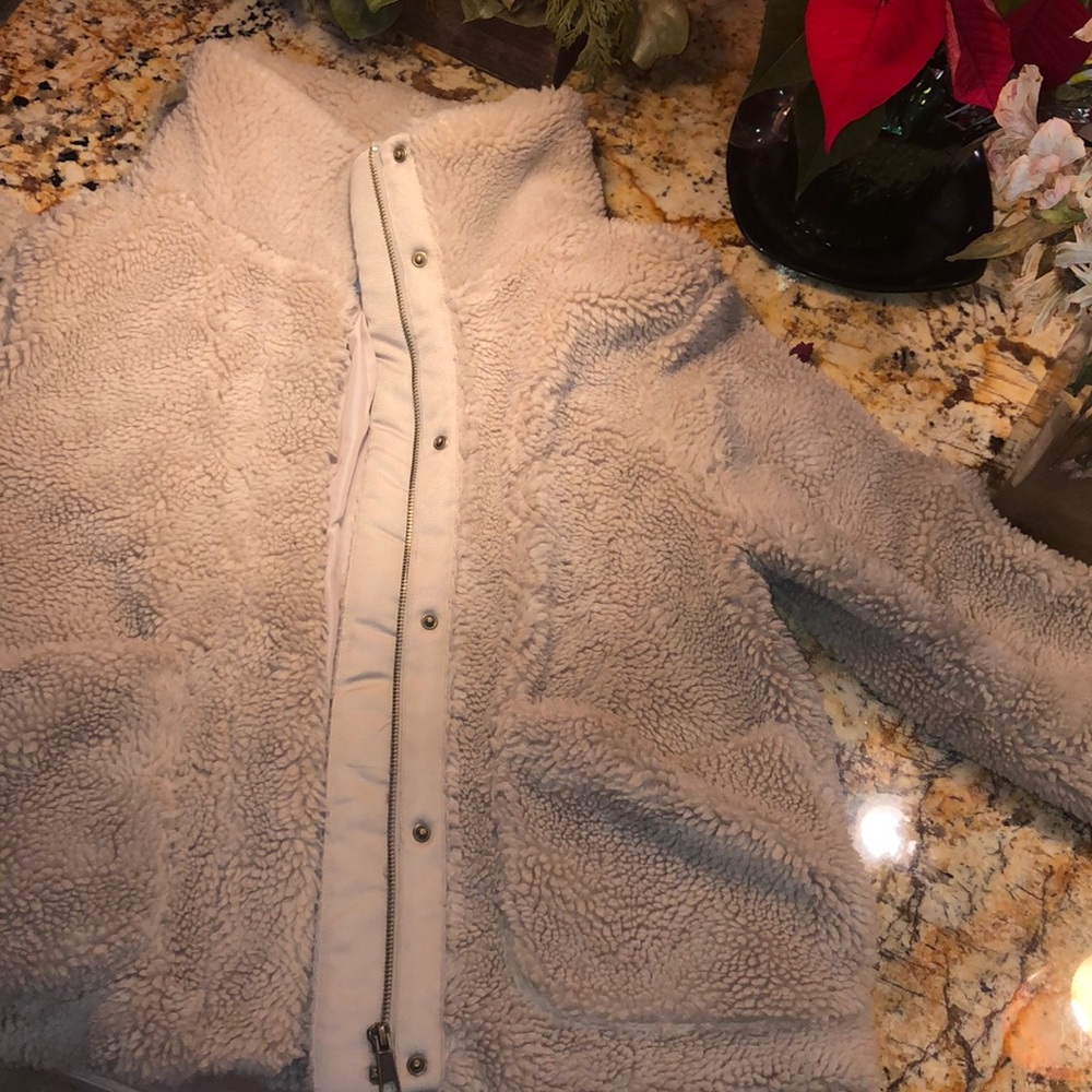Cozy Warm jacket great condition worn only once.